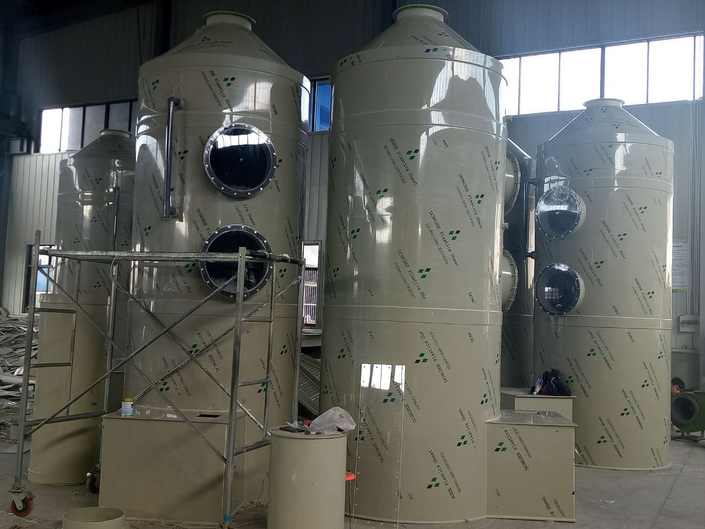 處理空氣.PP環(huán)保設備.除臭塔.廢氣塔.噴淋塔 酸霧處理除塵器_環(huán)保設備欄目_